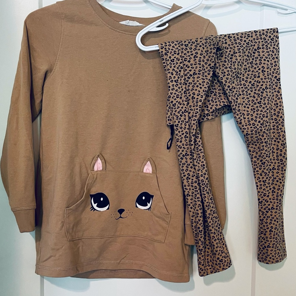 Matching set chocolate brown for 9-10 years old girl